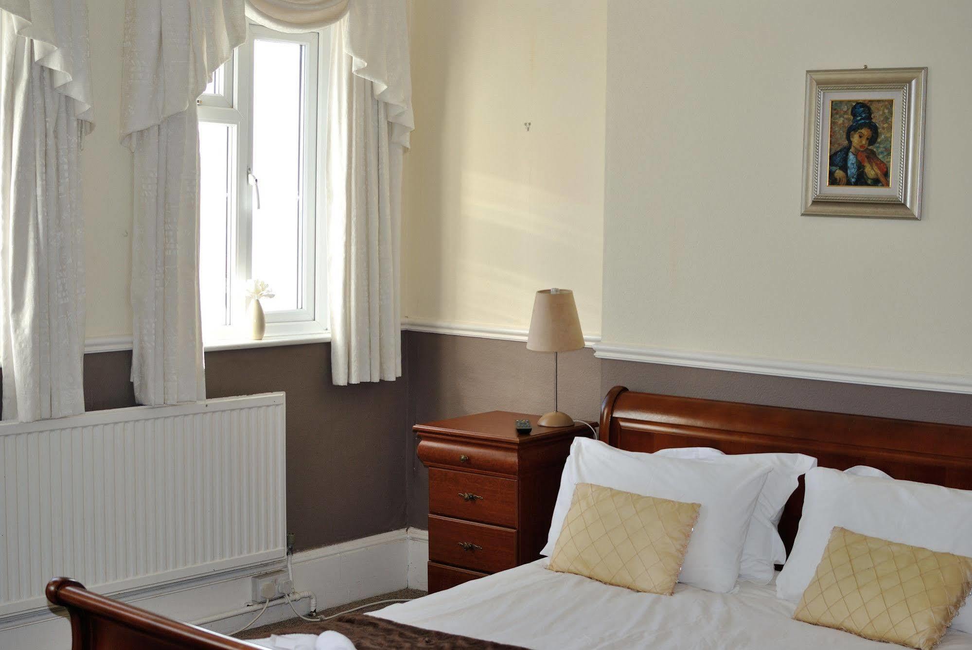 Waterfront Inn Shanklin Ngoại thất bức ảnh